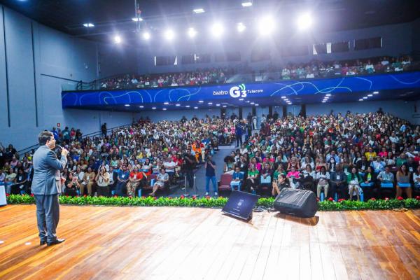 Governo do Estado reúne gestores para alinhar estratégias para este ano na área da educação.(Imagem:Divulgação)