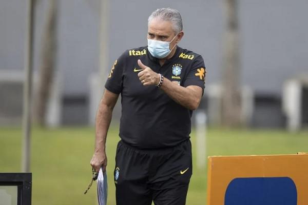 Pineida será o terceiro reforço confirmado pelo Fluminense para 2022. Além dele, o Tricolor já acertou as contratações do volante Felipe Melo e do atacante Willian Bigode.(Imagem:Reprodução)