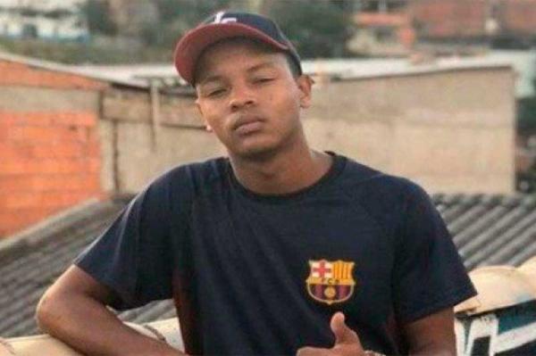 MC Jotinha é morto a tiros após tentar apartar uma briga em um bar(Imagem:Reprodução)