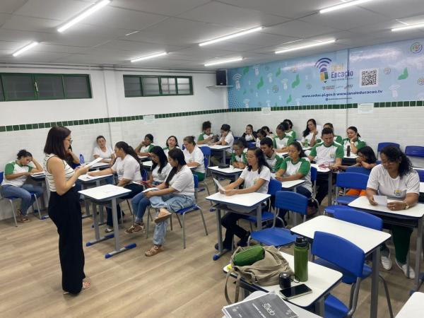 Para muitos alunos, o projeto representa mais do que uma comemoração: é um reencontro com as próprias origens.(Imagem:Divulgação)