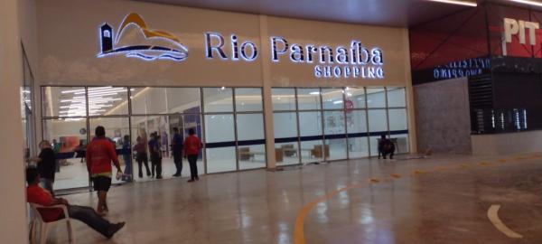 Grupo Jorge Batista inaugura shopping Rio Parnaíba e São Jorge Super.(Imagem:FlorianoNews)