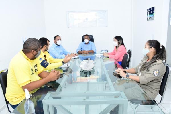 Reunião discute ações de combate às queimadas e implantação da Brigada Municipal de Incêndio.(Imagem:SECOM)