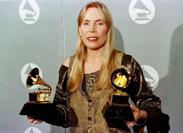 Cantora Joni Mitchell(Imagem:Reprodução)