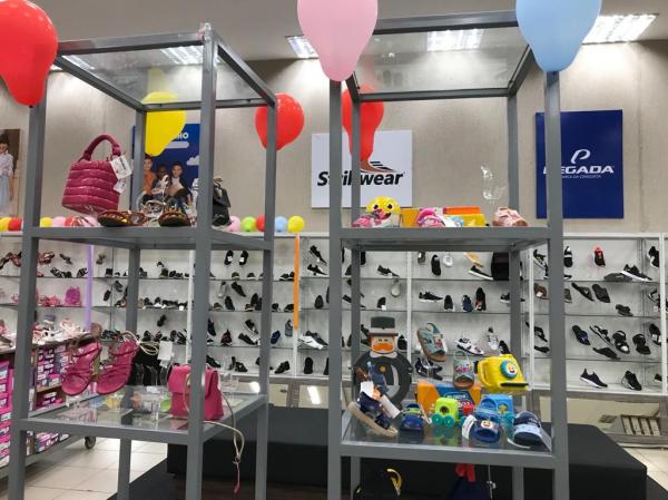 Setor de calçados do Armazém Paraíba.(Imagem:FlorianoNews)
