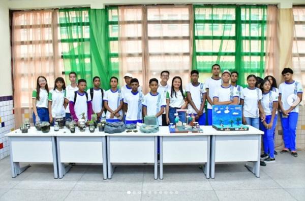 Estudantes da Escola Barjonas Lobão participam da Semana Nacional de Ciências e Tecnologia no IFPI.(Imagem:Reprodução/Instagram)