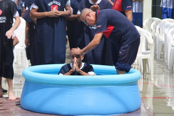 Durante o ano de 2025, foram contabilizados 1.463 cultos, 319 missas e 44 sess&otilde;es esp&iacute;ritas.(Imagem:Ascom Sejus)