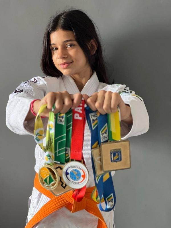 Yasmin Axiotes(Imagem:Arquivo Pessoal)