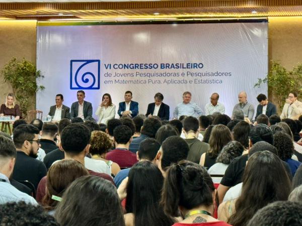Evento segue at&eacute; 21 de maio com palestras, confer&ecirc;ncias e sess&otilde;es tem&aacute;ticas voltadas &agrave; pesquisa cient&iacute;fica.(Imagem:Danilo Kelvin)