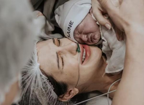 Nasce Benício, primeiro filho da ex-BBB Tatiele Polyana.(Imagem:Reprodução/Instagram: @raissafotografia_)