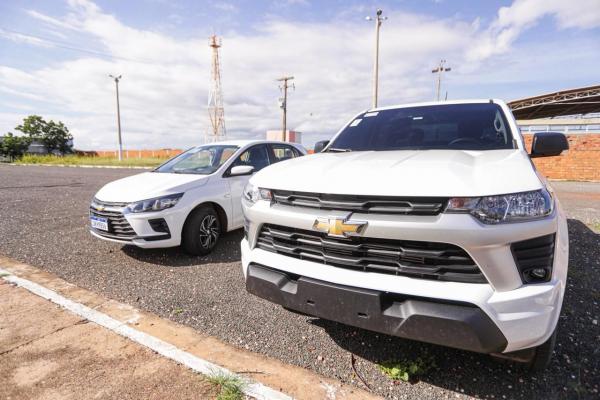  Ciro Nogueira entrega ve&iacute;culos e anuncia novos investimentos em S&atilde;o Lu&iacute;s do Piau&iacute;(Imagem:Ascom)