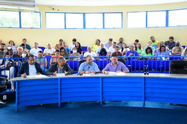 Câmara de Floriano é palco de audiência pública para prestação de contas da Prefeitura Municipal.(Imagem:CMF)