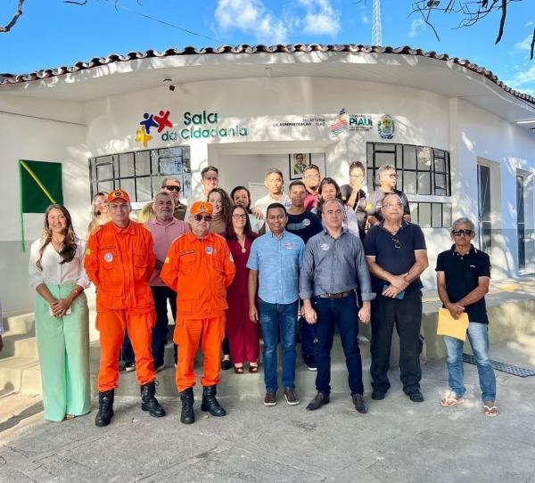 Deputado Dr. Francisco Costa participa da inauguração do Instituto de Identificação Digital em Pedro II.(Imagem:Reprodução/Instagram)