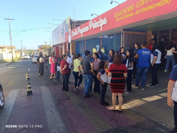 Escola Pequeno Príncipe celebra o Dia dos Pais com café da manhã especial(Imagem:FlorianoNews)