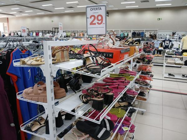  Armaz&eacute;m Para&iacute;ba de Floriano aposta em novidades e promo&ccedil;&otilde;es para o Dia das M&atilde;es(Imagem:FlorianoNews)