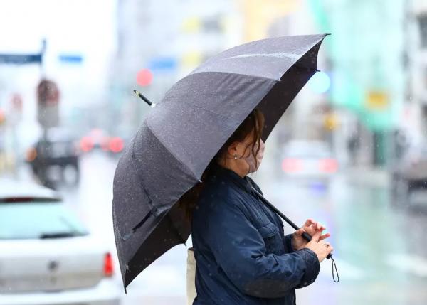 Curitiba; chuva; frio; tempestade; geada.(Imagem:Giuliano Gomes/PR Press)