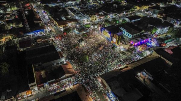 Festival chega aos 20 anos com o tema ?Uma Joia de Festival? e celebra a tradi&ccedil;&atilde;o cultural e tur&iacute;stica do munic&iacute;pio.(Imagem:Ascom Secult)