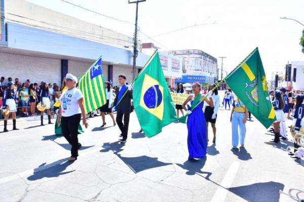 Desfile Cívico marca as comemorações pela Independência do Brasil em Floriano.(Imagem:Secom)