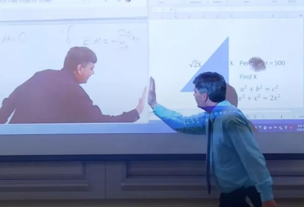 Professor faz sucesso na internet com vídeos em que interage com ele mesmov(Imagem:Reprodução)