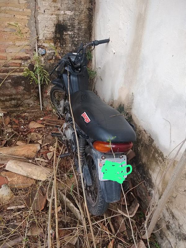 Polícia Militar recupera veículo roubado em Floriano(Imagem:Divulgação/PM)