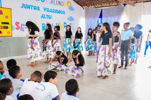 Escola municipal de Floriano realiza I Mostra Cultural sobre povos afrodescendentes(Imagem:Secom)