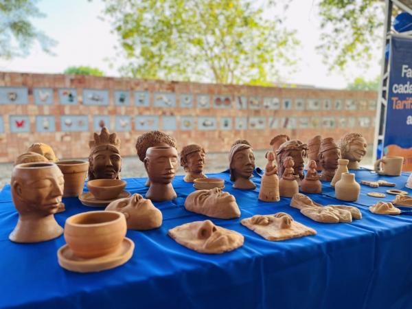 Iniciativa fortalece o protagonismo feminino, a tradi&ccedil;&atilde;o ceramista e a autonomia econ&ocirc;mica das mulheres do Poty Velho.(Imagem:Divulga&ccedil;&atilde;o)