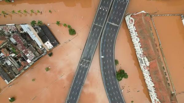 Enchentes em Porto Alegre.(Imagem:REUTERS/Renan Mattos)