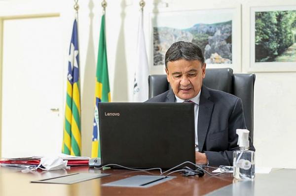 Wellington Dias discute protocolo nacional para imunização dos professores(Imagem:Roberta Aline)