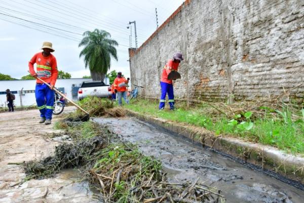 Saúde e Infraestrutura realizam ação no bairro Via Azul no combate ao mosquito da Dengue(Imagem:Secom)