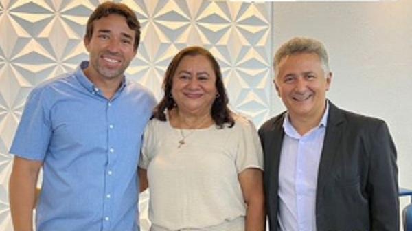 Deputado Marden Menezes, diretora do campus de Floriano, Ariete Bento, e reitor da Uespi, Evandro Alberto(Imagem:Reprodução/Instagram)