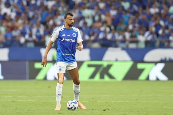 Fabr&iacute;cio Bruno em Cruzeiro x Fluminense(Imagem:Gilson Lobo/AGIF)