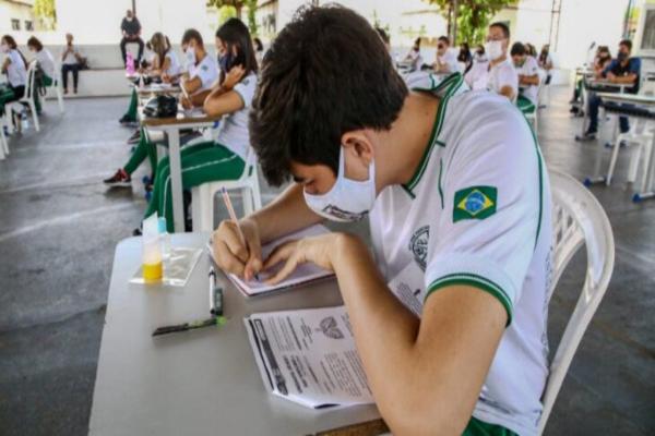 Equipe do Pré-Enem Seduc realiza revisões presenciais em Teresina e União(Imagem:Reprodução)