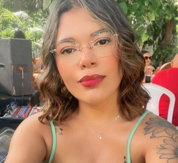 Suspeito de matar ex-mulher com golpes de canivete é denunciado por feminicídio(Imagem:Reprodução)