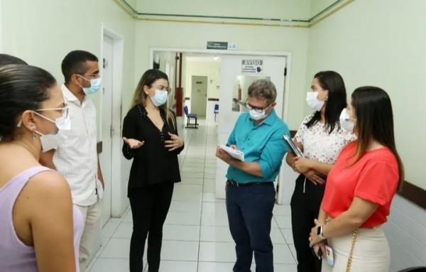 Representantes dos municípios da macrorregião de Floriano participam de reunião no HRTN(Imagem:Reprodução)