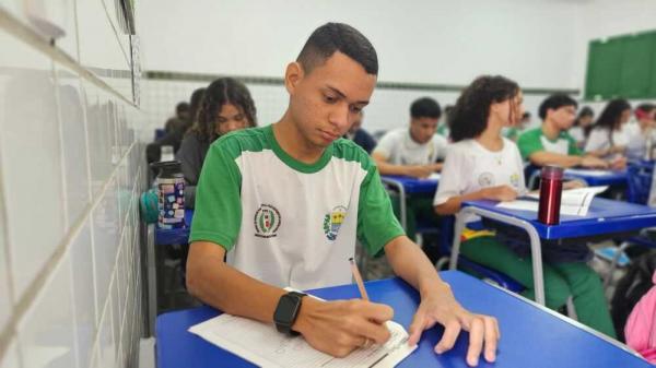 A avaliação foi aplicada nas próprias escolas dos candidatos.(Imagem:Divulgação)