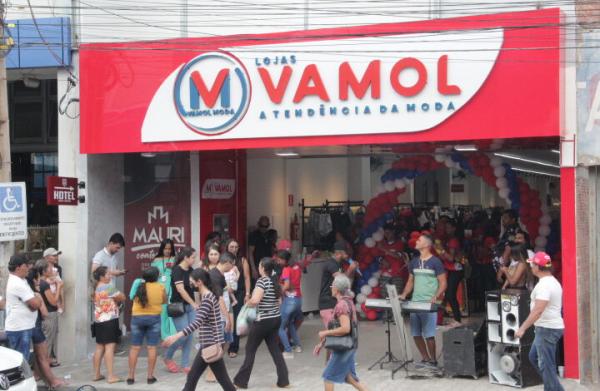  Lojas Vamol em Picos (Imagem:Romário Mendes)