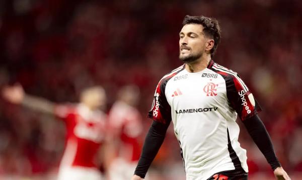 Rubro-Negro triunfa por 2 a 0 com gols de Arrascaeta e Pedro(Imagem:ADRIANO FONTES/FLAMENGO/DIREITOS RESERVADOS)