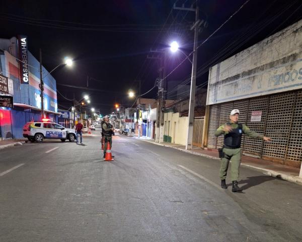 3º BPM realiza blitz de trânsito na Avenida Getúlio Vargas e intensifica ações de segurança viária em Floriano.(Imagem:Divulgação/PM)