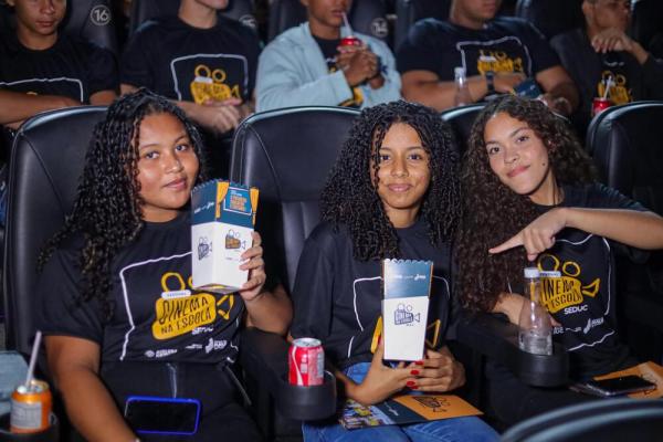 O festival reuniu alunos, professores, técnicos e gestores escolares para celebrar a conclusão de uma jornada de 820 horas de formação.(Imagem:Letícia Santos)