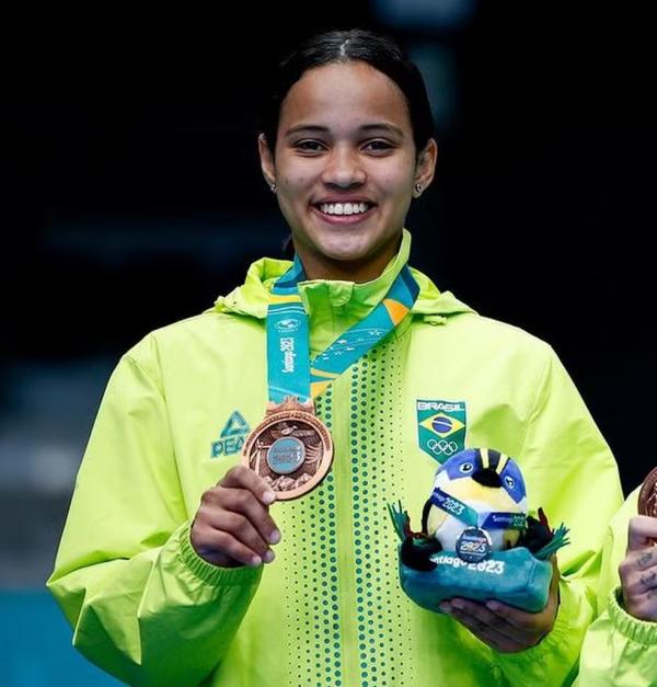 Juliana Viana, medalhista de bronze nos Jogos Pan-Americanos de Santiago.(Imagem:Reprodução / Instagram)