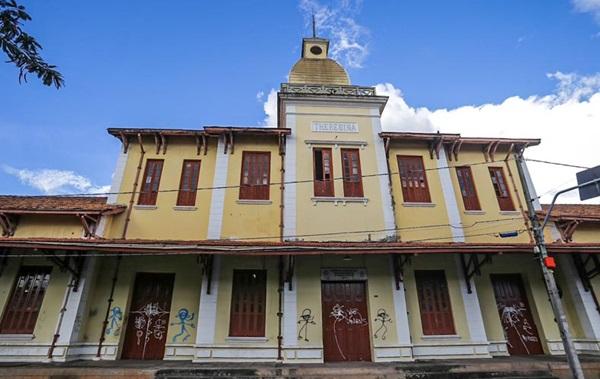 Estação Ferroviária de Teresina foi alvo de atos de vandalismo(Imagem:Renato Andrade/Cidadeverde.com)