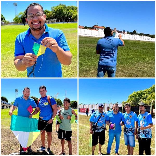 Vereador Dessim Almeida esteve presente no Primeiro Festival de Pipas de Floriano.(Imagem:Reprodução/Instagram)