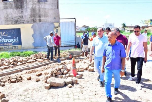 Floriano: Prefeito e secretários visitam ruas contempladas pelo PLANMOB(Imagem:Secom)