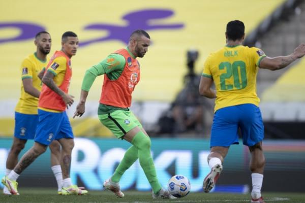 Fifa lamenta suspensão de Brasil x Argentina e avaliará caso para