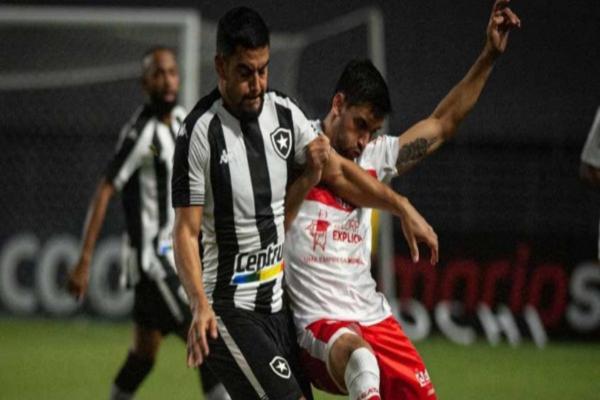 Botafogo enfrenta o CRB nesta sexta-feira pelo Campeonato Brasileiro(Imagem:Francisco Cedrim)