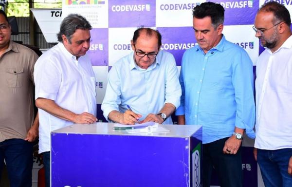  Ciro destaca investimentos que impulsionam desenvolvimento em munic&iacute;pios, como em Floriano(Imagem:Ascom)