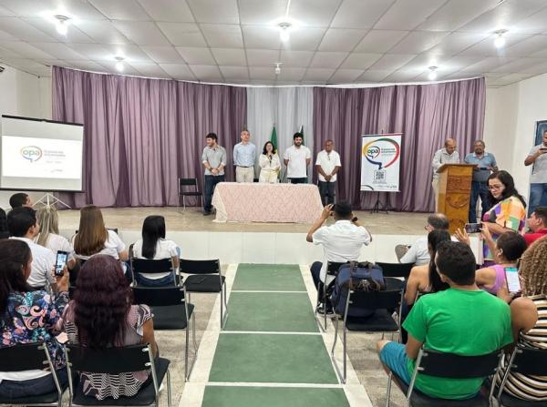 Por meio do OPA, a comunidade é capaz de eleger suas prioridades para o bairro, participando diretamente na escolha das obras a serem executadas.(Imagem:Divulgação)