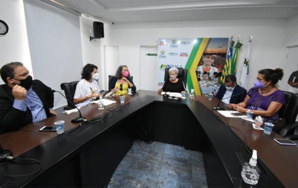Regina Sousa discute ações para ampliar combate à violência contra a mulher.(Imagem:Divulgação/CCom-PI)