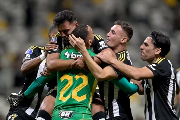 Atlético-MG x Bucaramanga(Imagem:DOUGLAS MAGNO / AFP)