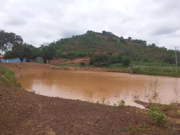 Menino de 3 anos morre ao se afogar em açude no Sul do Piauí.(Imagem:Divulgação/PM)