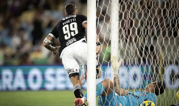 Cruzmaltino derrota Fluminense por 2 a 1 no Maracanã(Imagem:MATHEUS LIMA/VASCO/DIREITOS RESERVADOS)